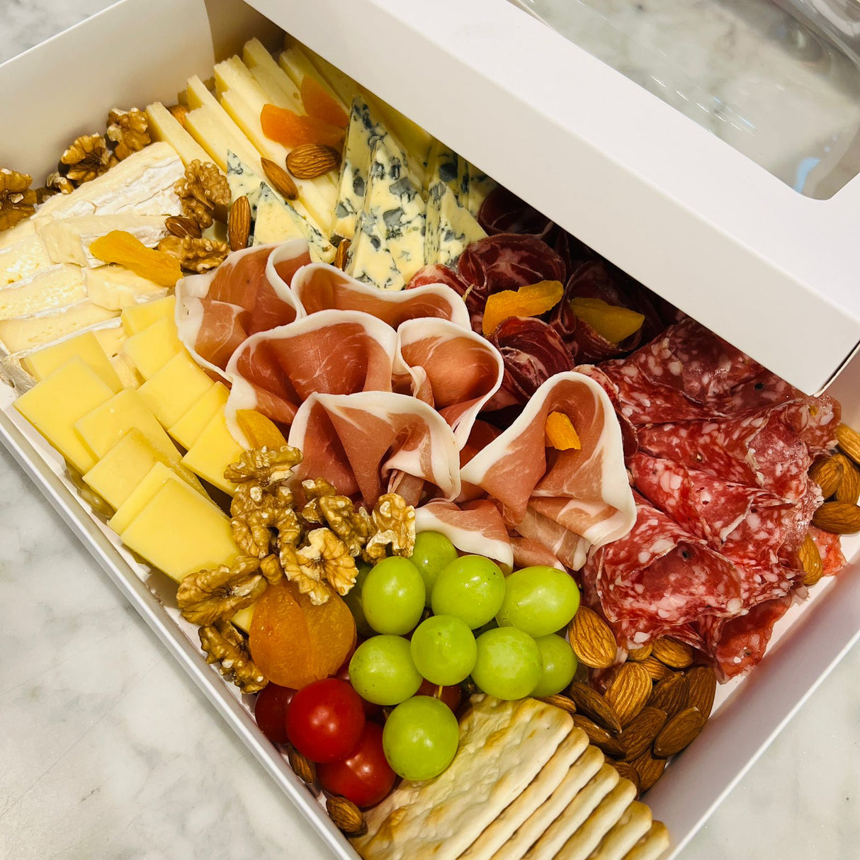 Cheese & pork cold cut platter - Classic