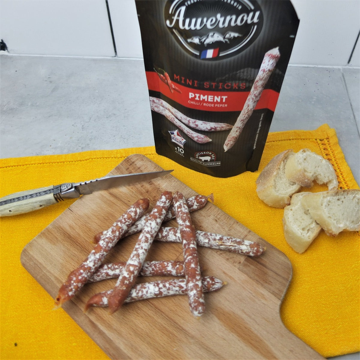 Mini chili saucisson sticks, France | Maison Duffour