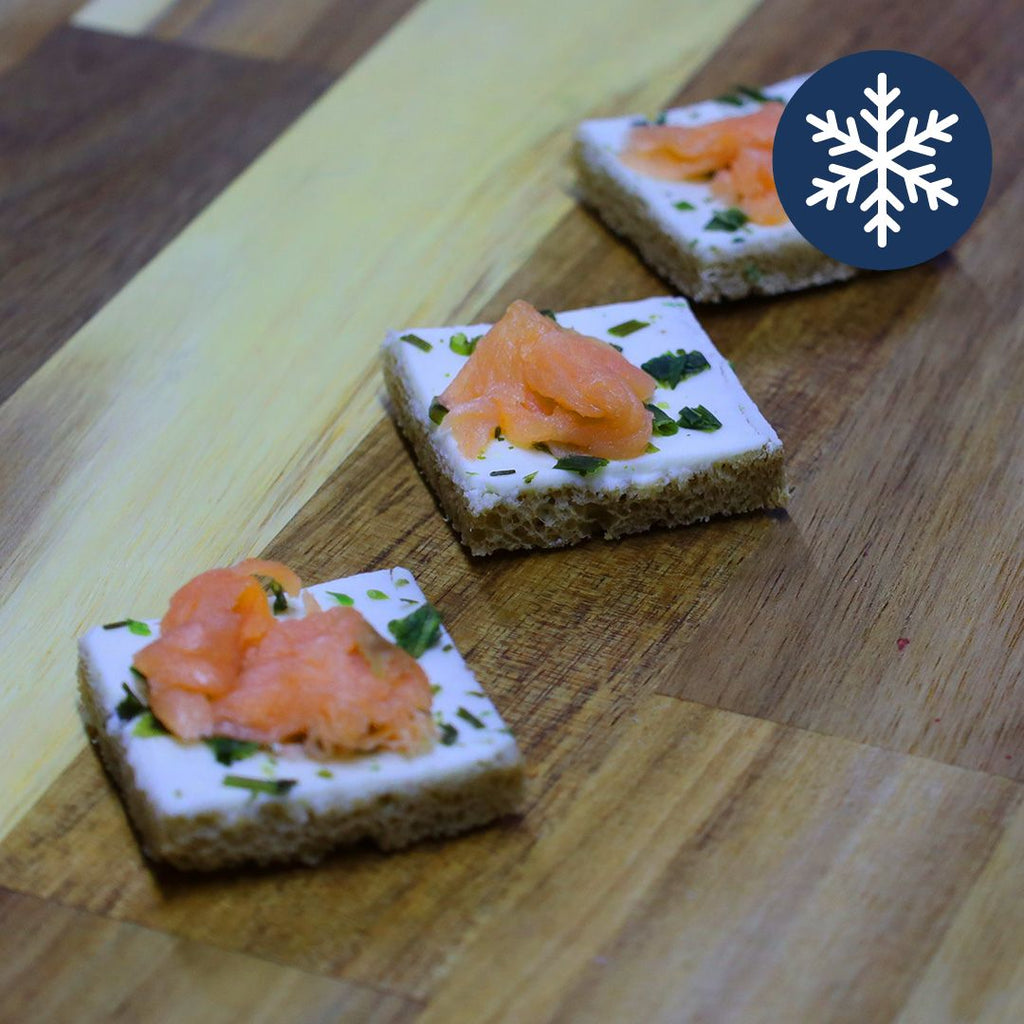 Mini salmon canape, UAE, Maison Duffour