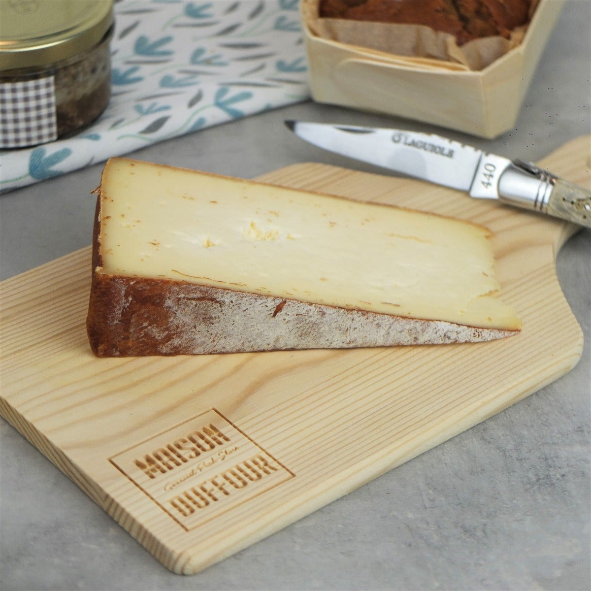 Smoked raclette, sliced