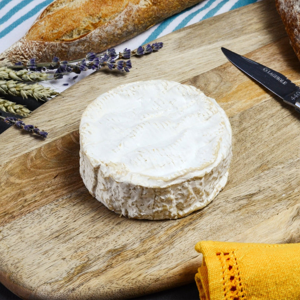 Camembert de Normandie french cheese - Maison Duffour