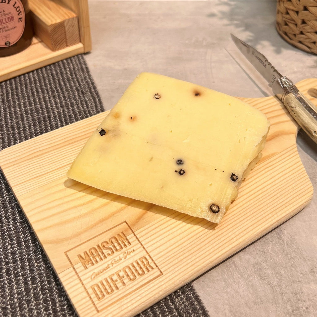 Pecorino pepato, cheese | Maison Duffour